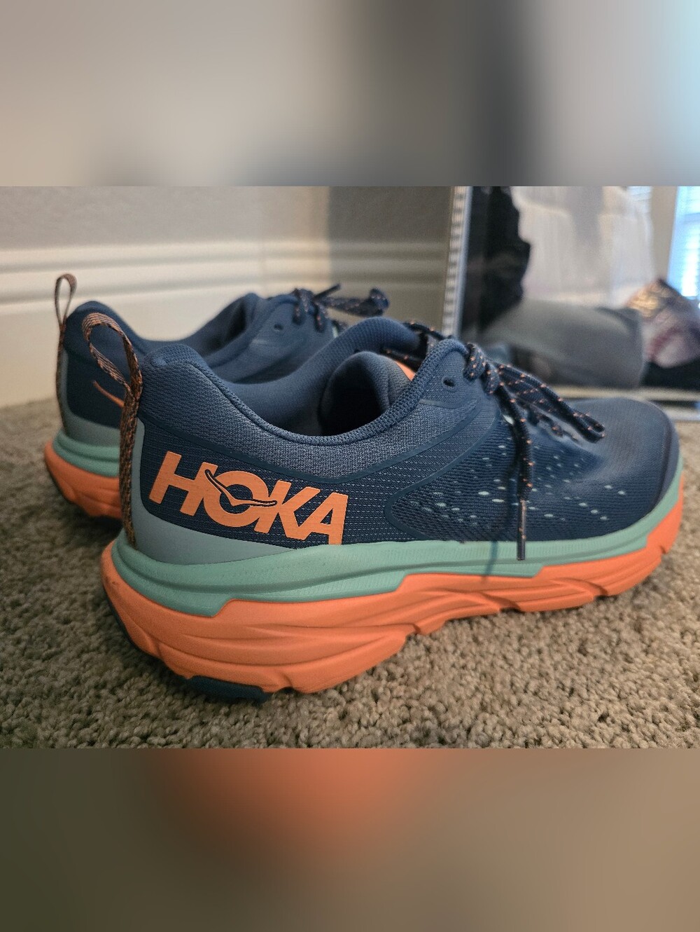 HOKA One One Women's Challenger ATR 6